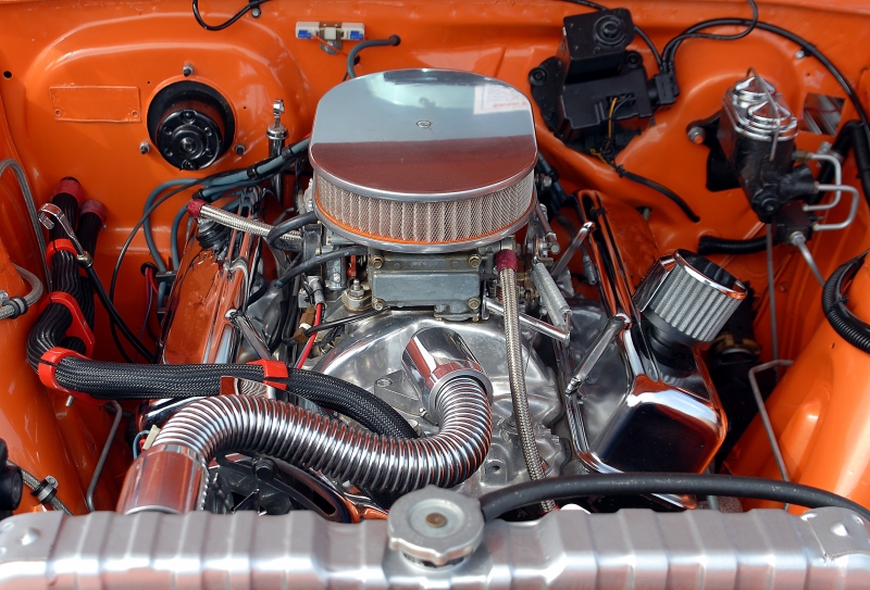 garagiste-LE BEAUSSET-min_car-engine-1738309